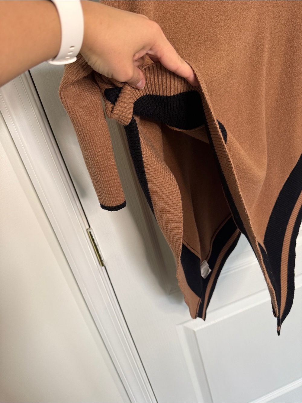 River Island Tan and Black Sweater Poncho - Picture 2 of 6